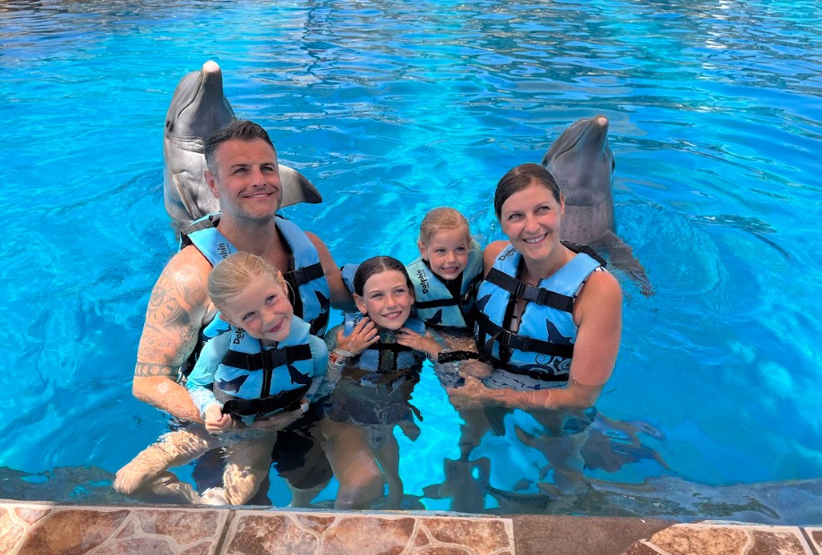 cuales son los precios para nadar con delfines en puerto vallarta